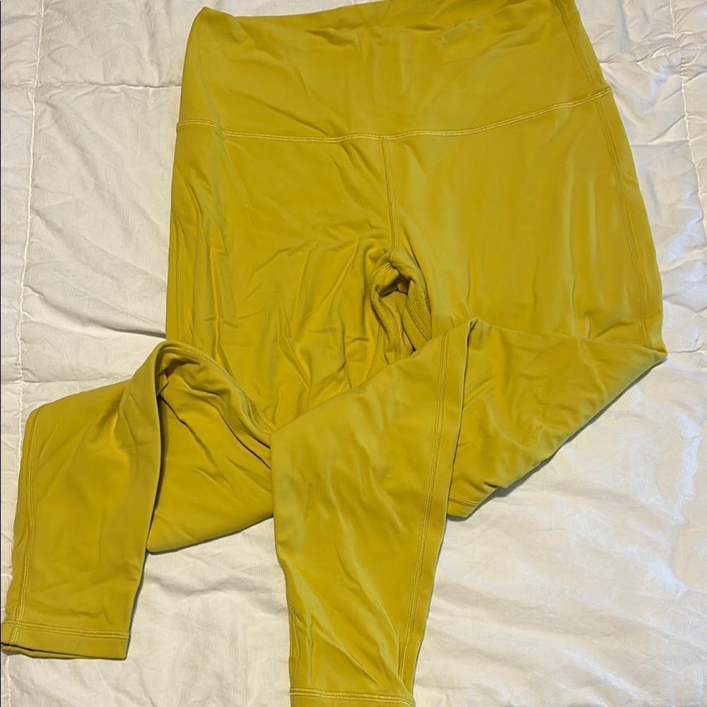 Lululemon High-Waisted Align leggings